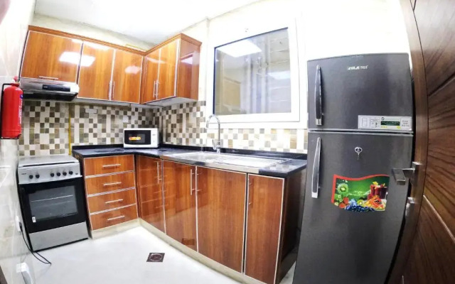 Karama Star Residence (Home Stay)
