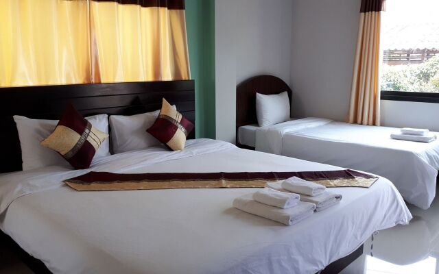 Nan Green View Hotel