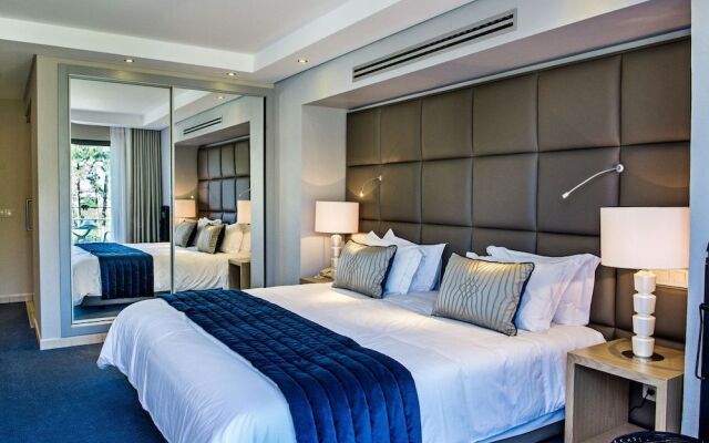 Four Seasons Country Club