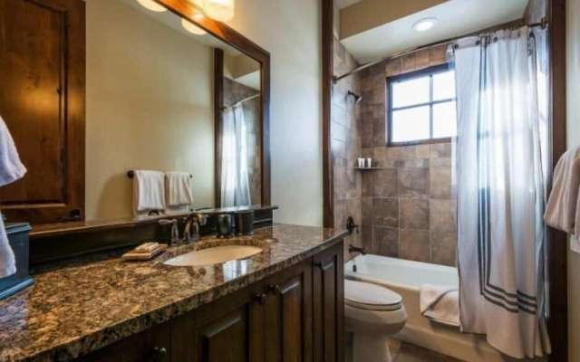 Fairway Springs by Park City Vacations