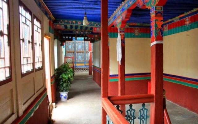 Lhasa Badacang Hotel