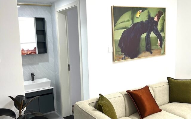 Lux Suites Gold Park Apartments Kilimani