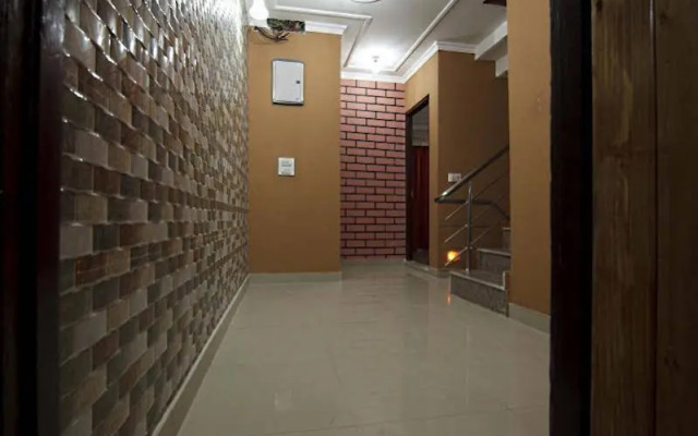 Hotel Kashmir Inn