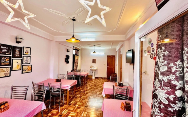 Hotel Manu Vatika Manali