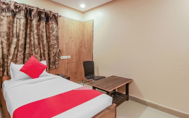Tourist Krishna Inn