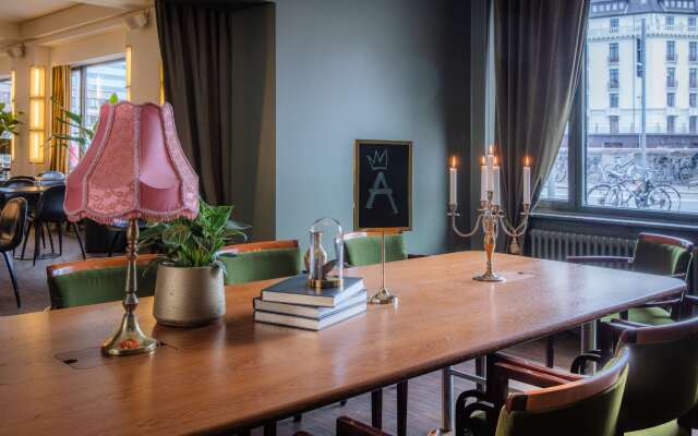 Hotel Astoria, Best Western Signature Collection