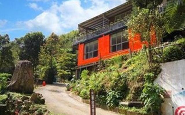 Sanhua B & B
