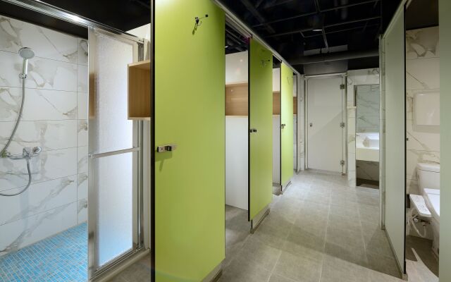 Park City Inn & Hostel - Yonghe Taipei