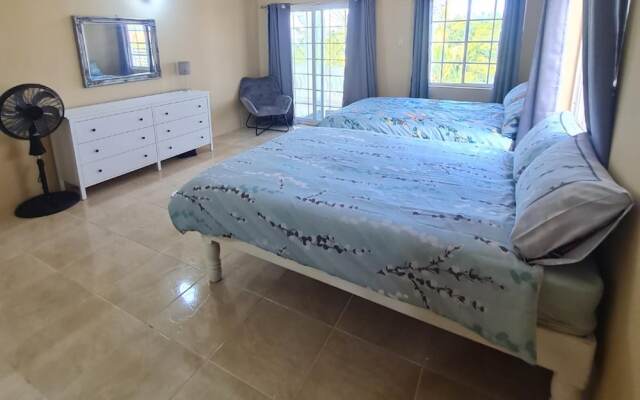 Beautiful 3-bed House in St Ann's Ocho Rios