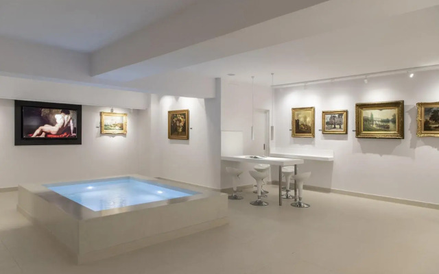 Gallery Suites & Residences, Piraeus