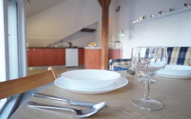 Attic Flat With Amazing Terrace