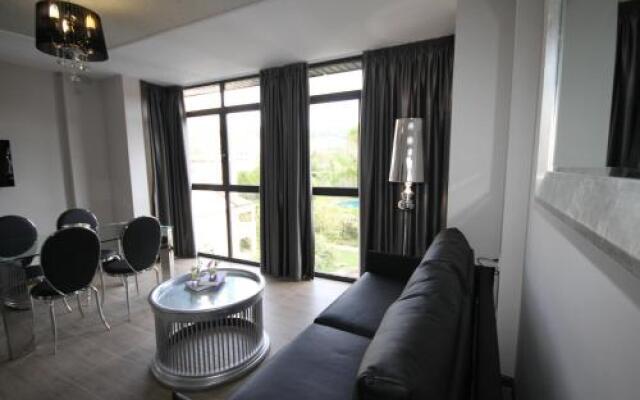 Apartamentos Alvear Suites