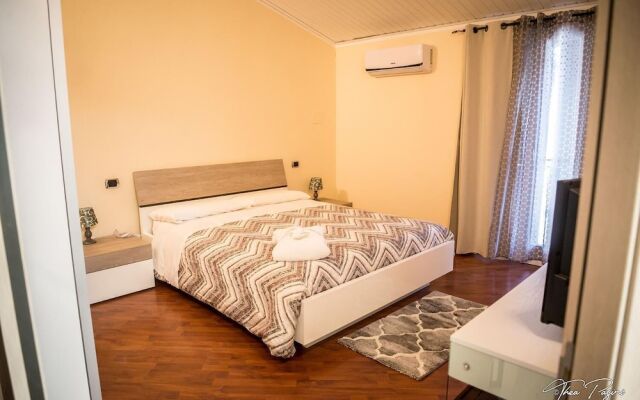 Hotel Lonatino