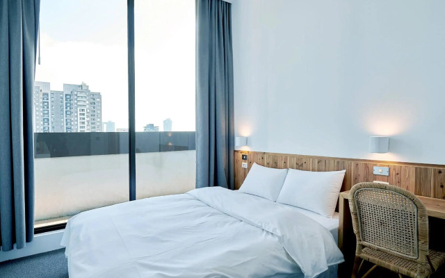 Star Hostel Taichung Parklane