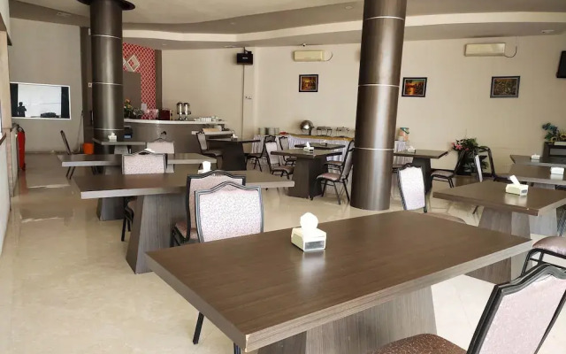 OS Hotel Tanjung Uncang