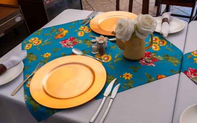 Borisimo's Guest House Alberton