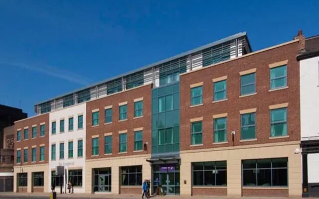 Premier Inn York City Blossom St South