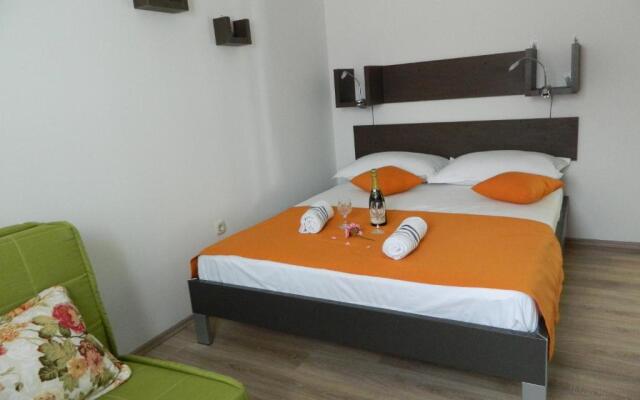 Apartmani Marinović