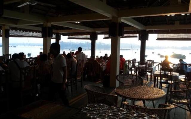 Pons River Guesthouse