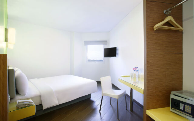 Amaris Hotel Karawang