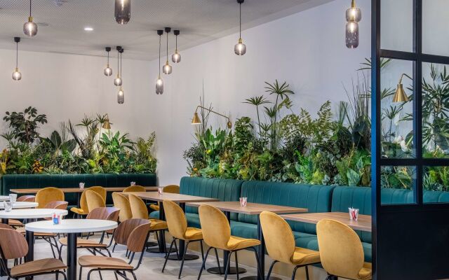 Kyriad Lyon Ouest - Limonest