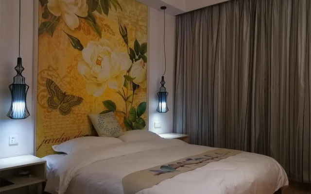 Yangshuo 9 Time Hotel