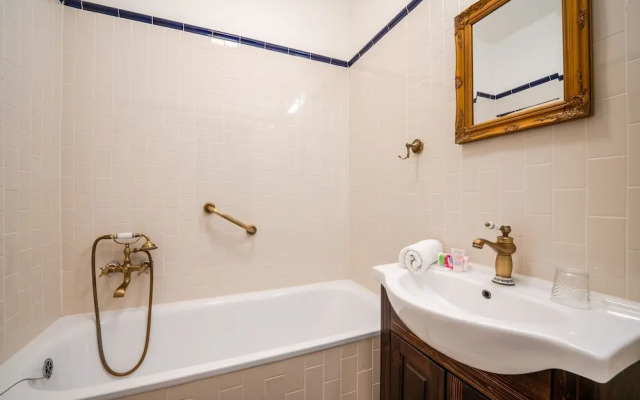 Best Western Grand