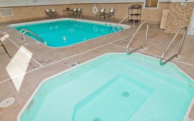 Holiday Inn Express Charleston South