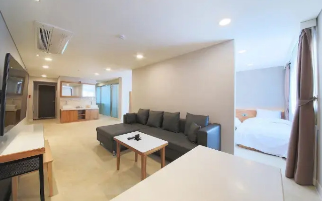 Anyang CNC Hotel