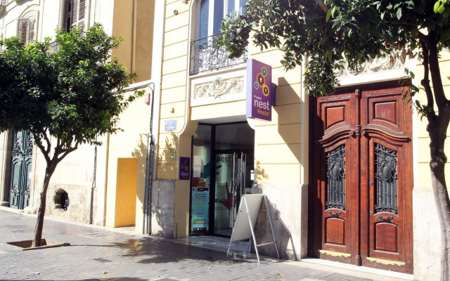 Purple Nest Hostel