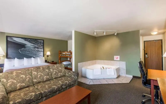 Super 8 Amherst NS