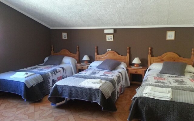 Hostal Rural La Collada de Aralla