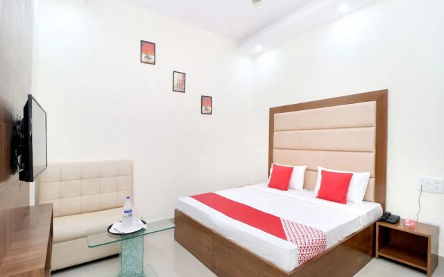 Hotel Fb By OYO Rooms