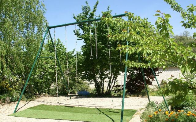 Airconditioned, Spacious Villa in Garéoult With a Private Pool