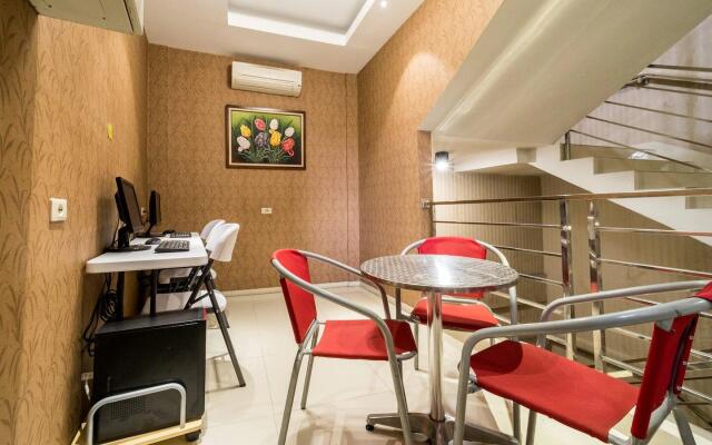 OYO 279 Deli Homestay