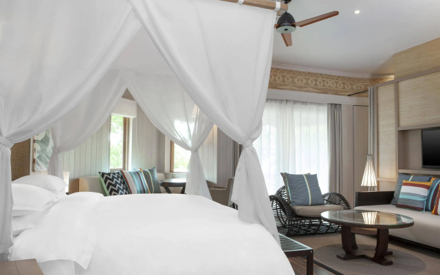 Sheraton New Caledonia Deva Spa & Golf Resort
