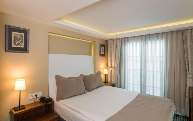 Cihangir Hotel Bosphorus