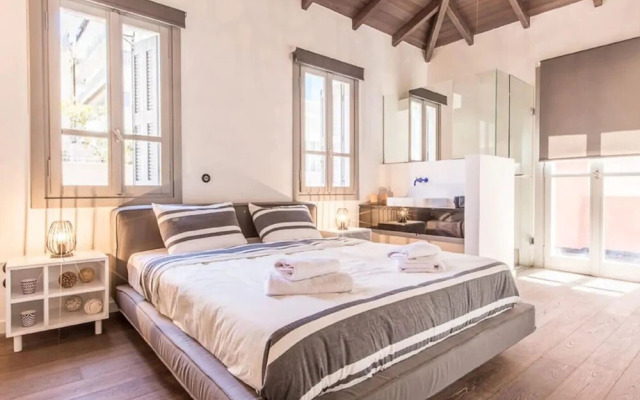 Stylish Maisonette, Kerameikos