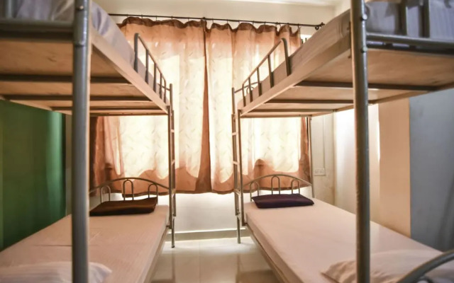 Hashtag Rooms