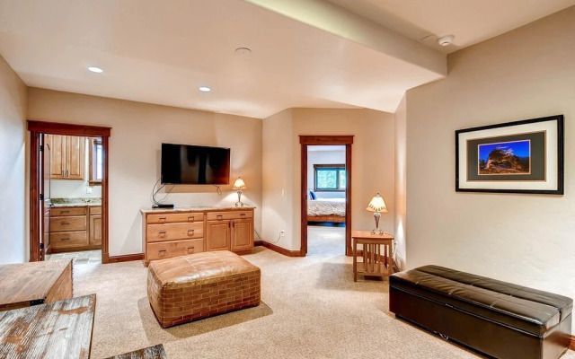 White Cloud Home #487