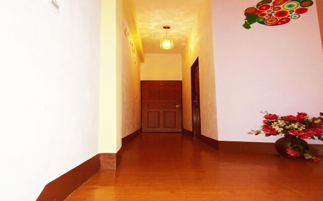 Big Bear Hostel