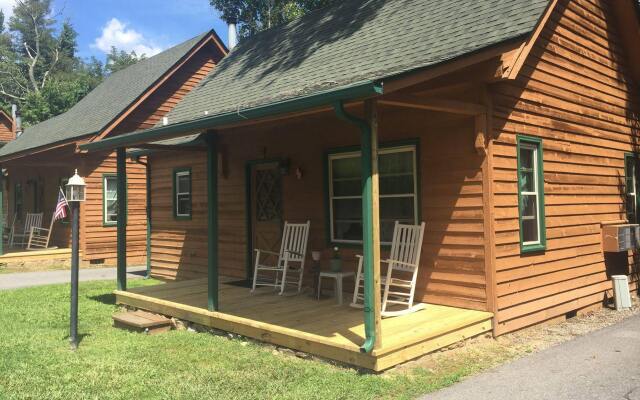 Creekwood Village Resort