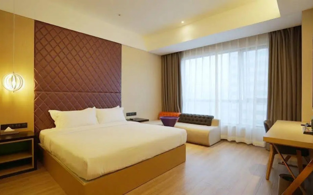 ibis Styles HZ Chaowang Rd