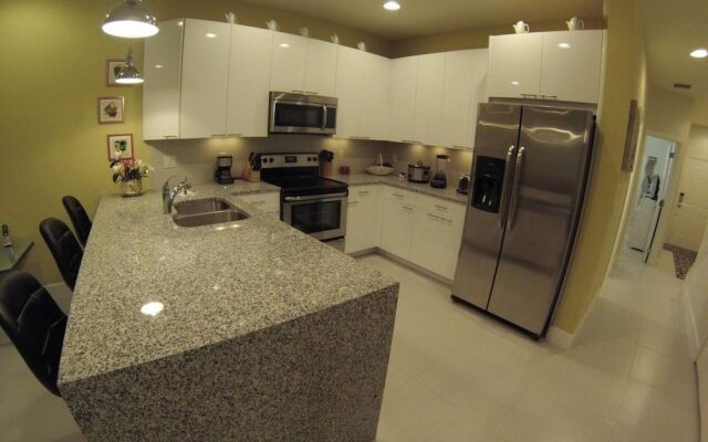 Aco63664 - Serenity - 3 Bed 3 Baths Townhouse