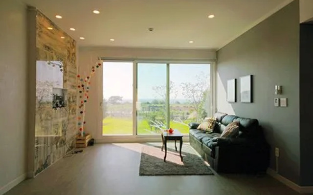 Jeju 70 Mama Pension