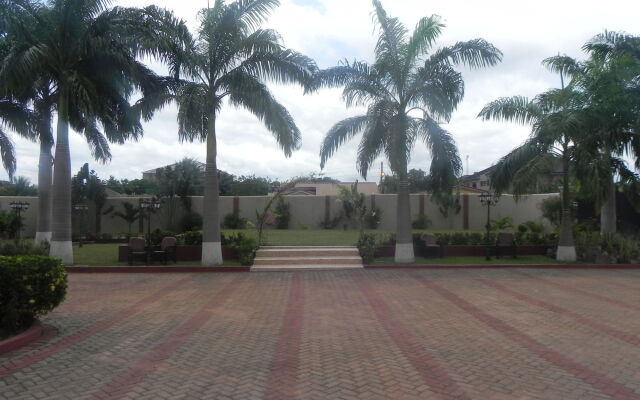 Oriental Hotel North Legon