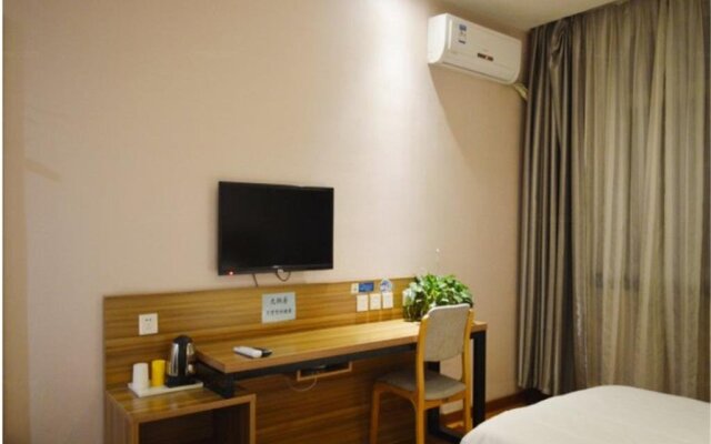 Eaka 365 Hotel Zhengding Airport Branch