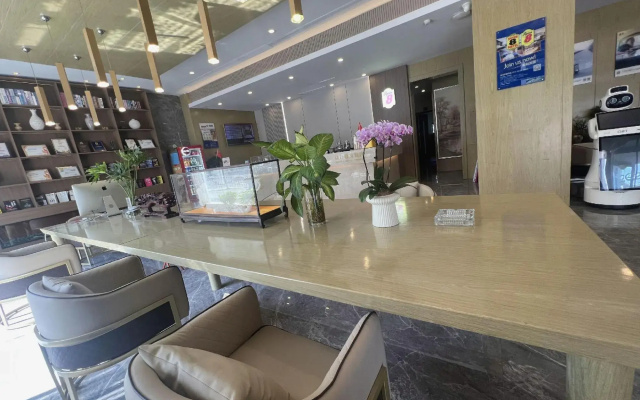 Super 8 Select Hotel (Yangzhou Jiangdu Passenger Transport Station)