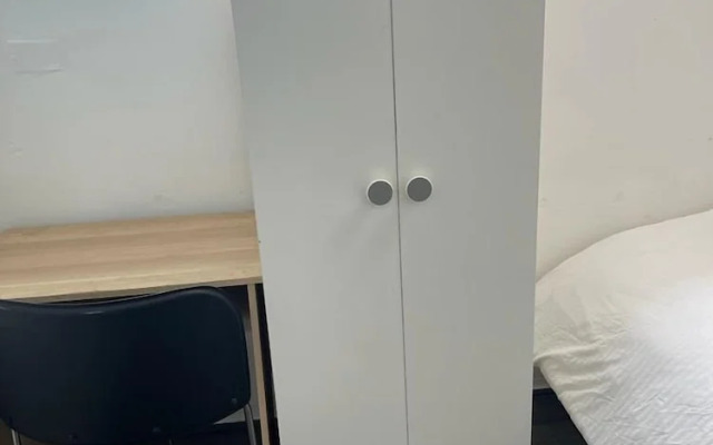 Rahman Hostel - Manchester