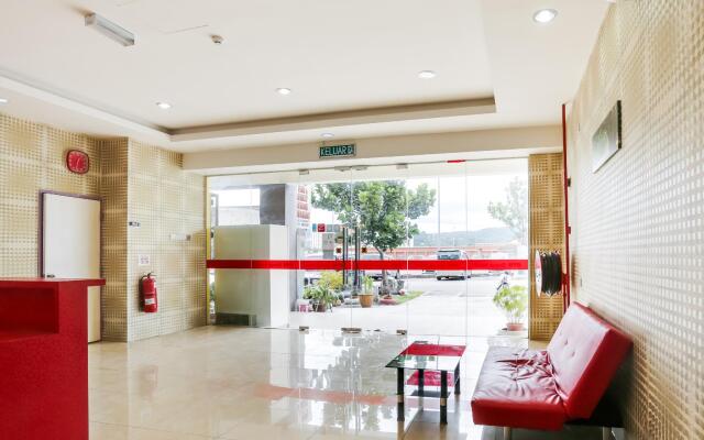 OYO 89583 Grove Hotel